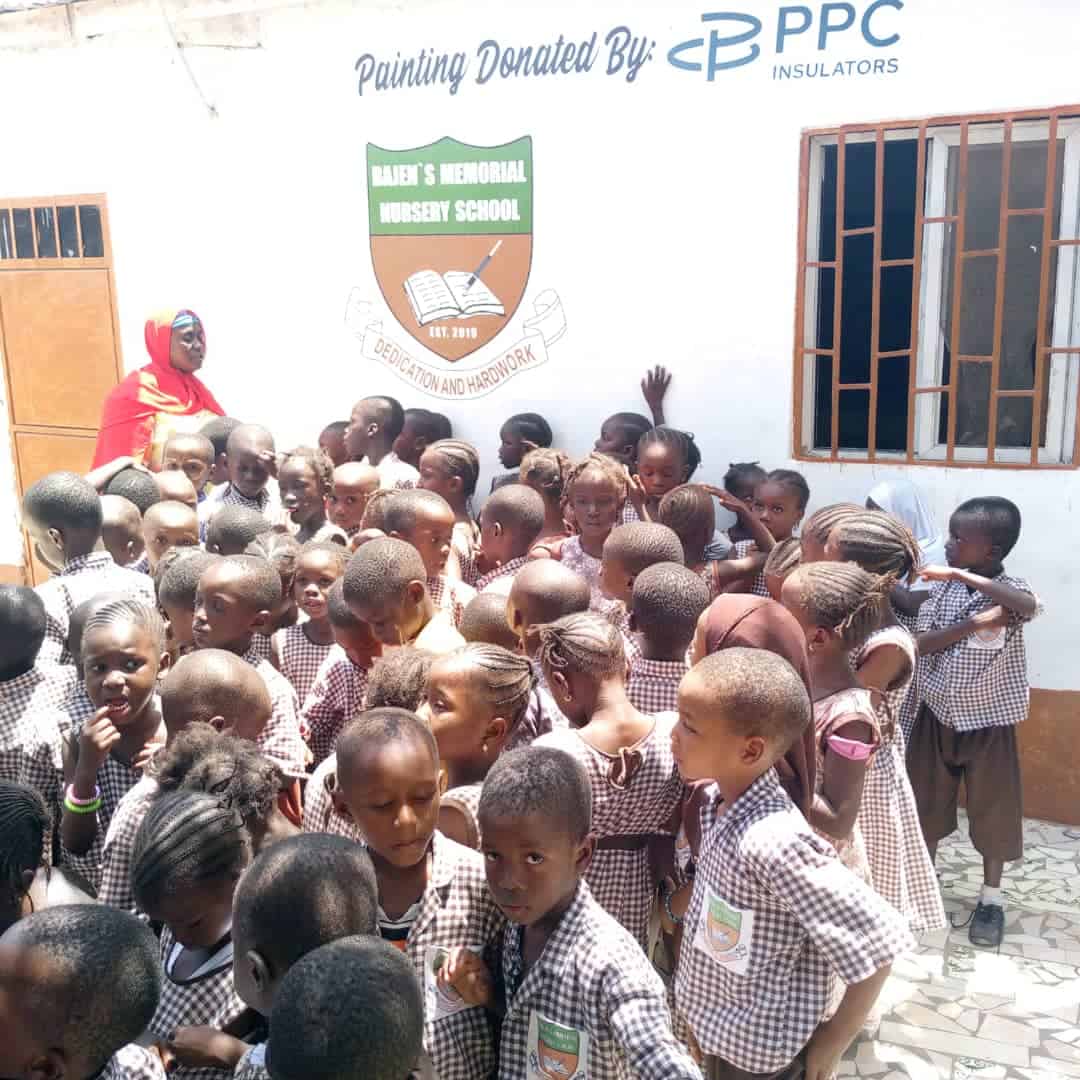 Nursery school in Gambia in bloom thanks to our sponsorship